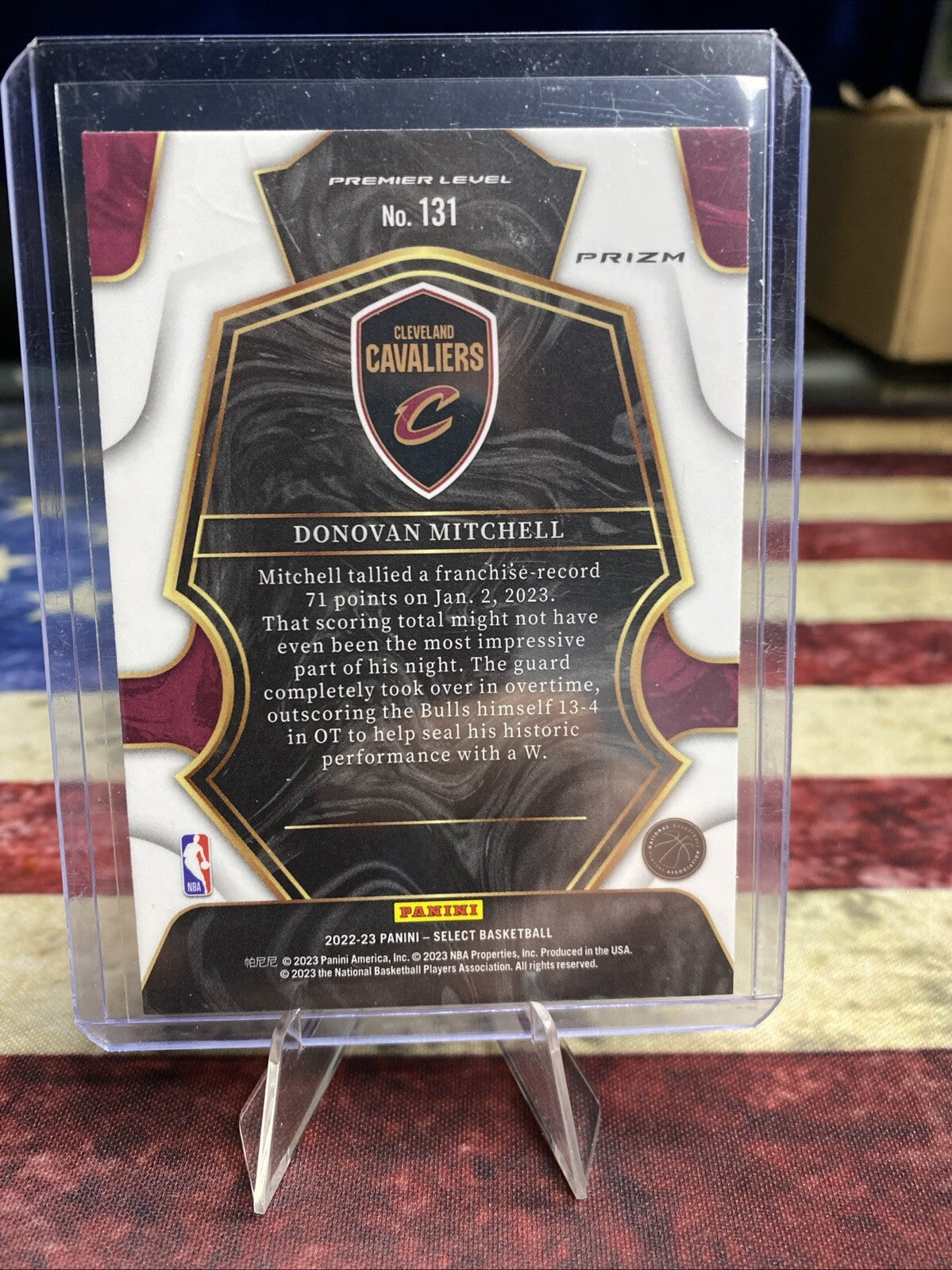 Donovan Mitchell 2022-23 Panini Select Premier Red Wave Prizm #131 Cavaliers