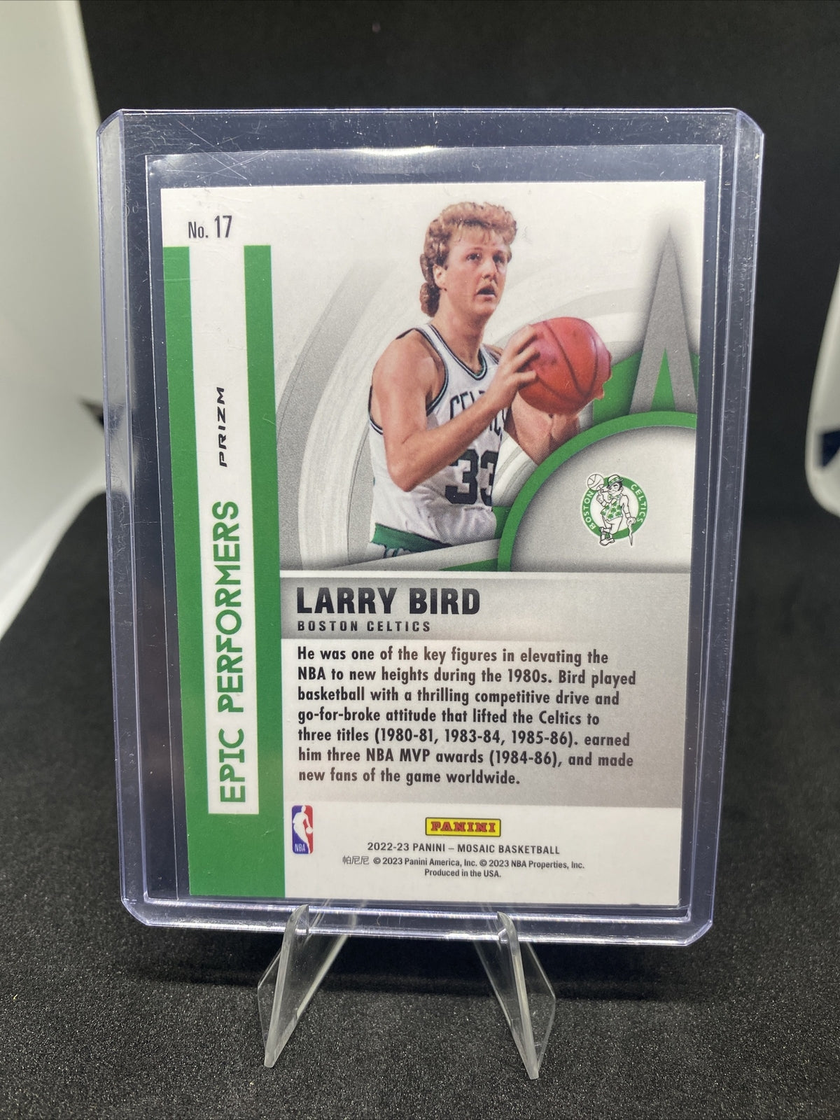 SP 2022-23 Panini Mosaic Green Prizm Epic Performers Larry Bird #17 Color Match