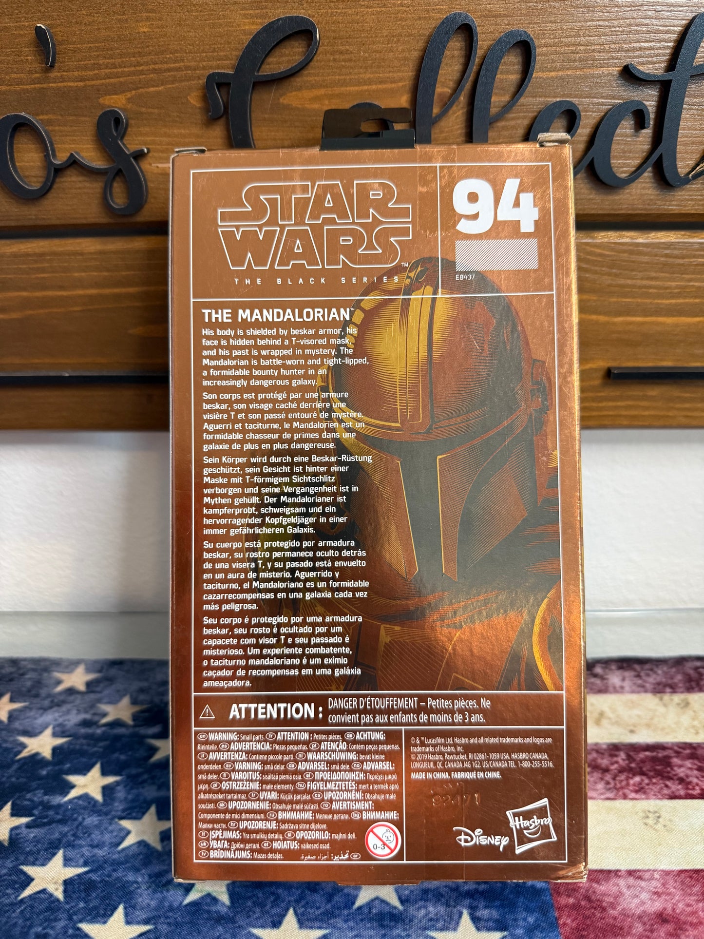 Star Wars The Black Series 6-inch Carbonized The Mandalorian action figure