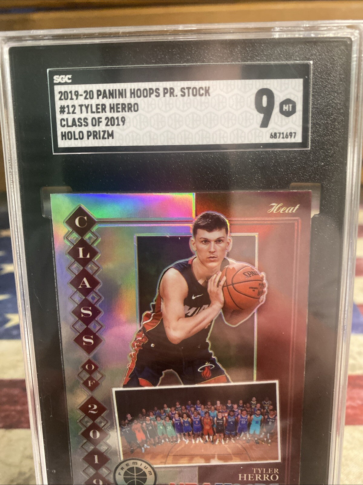 2019-20 Panini NBA Hoops Premium Stock - Class of 2019 Holo #12 Tyler Herro (RC)
