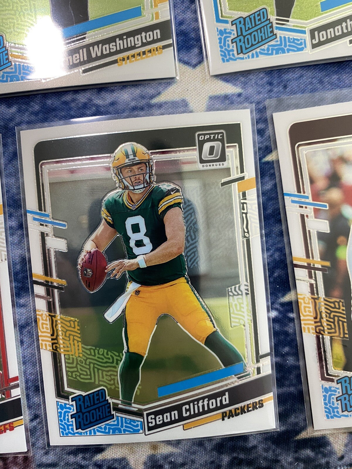 16 X NFL Optic Rated Rookie Cards. Future stars, 