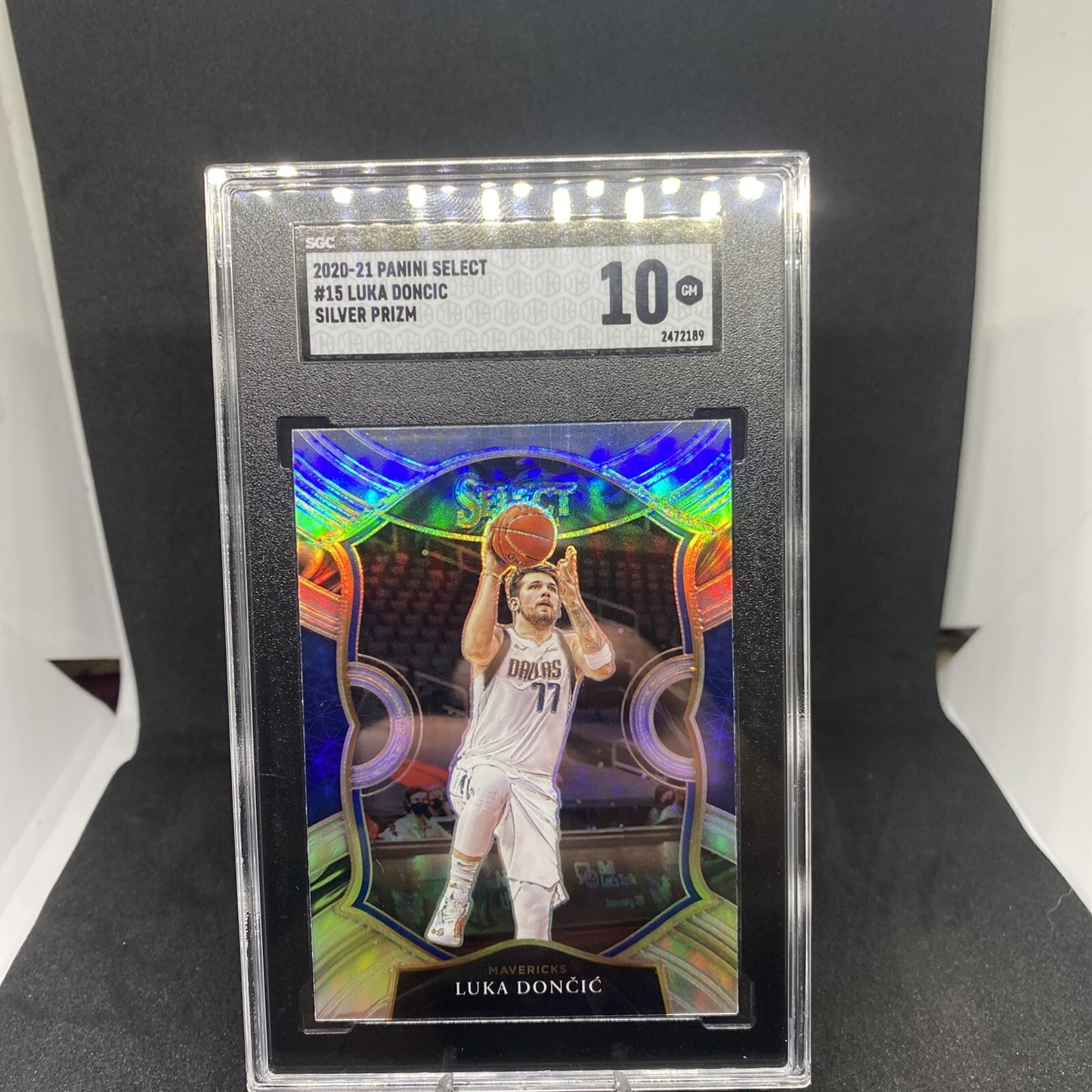 2020-21 Select Silver Prizm Concourse Luka Doncic SGC 10 GEM MT #15 Mavericks