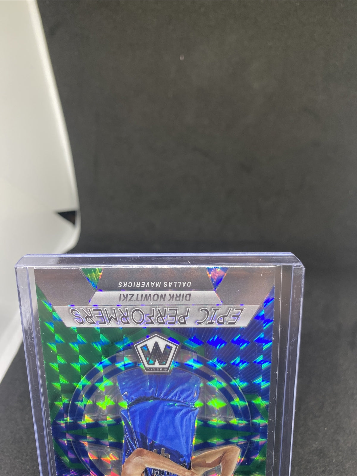 DIRK NOWITZKI 2022-23 Panini Mosaic #12 Epic Performers Green Prizm