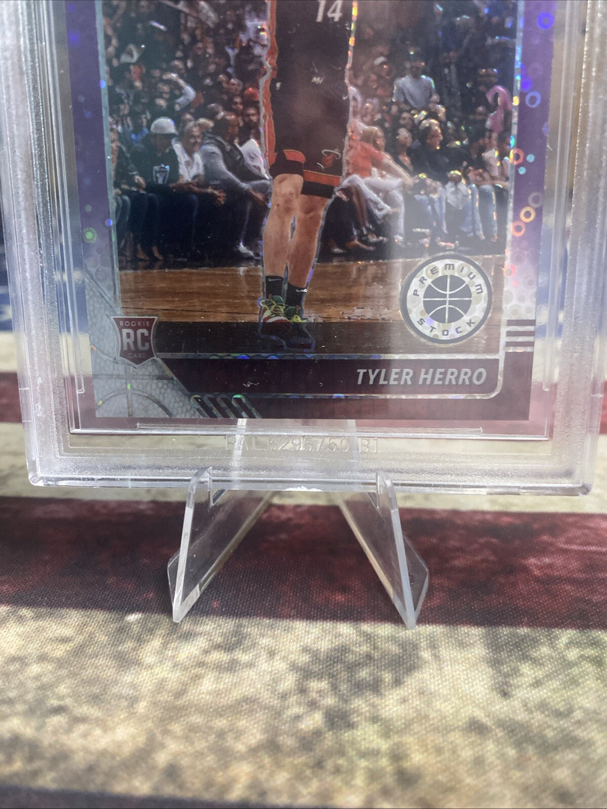 2019-20 Panini NBA Hoops Premium Stock - Purple Disco Prizm #210 Tyler Herro...