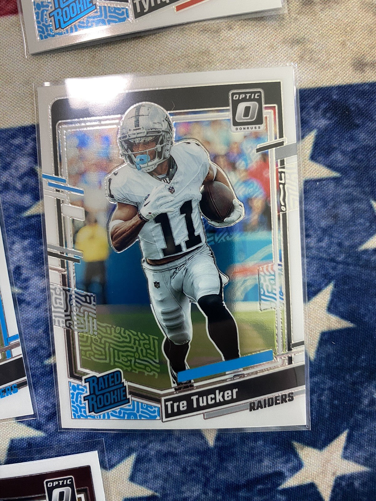 16 X NFL Optic Rated Rookie Cards. Future stars, 
