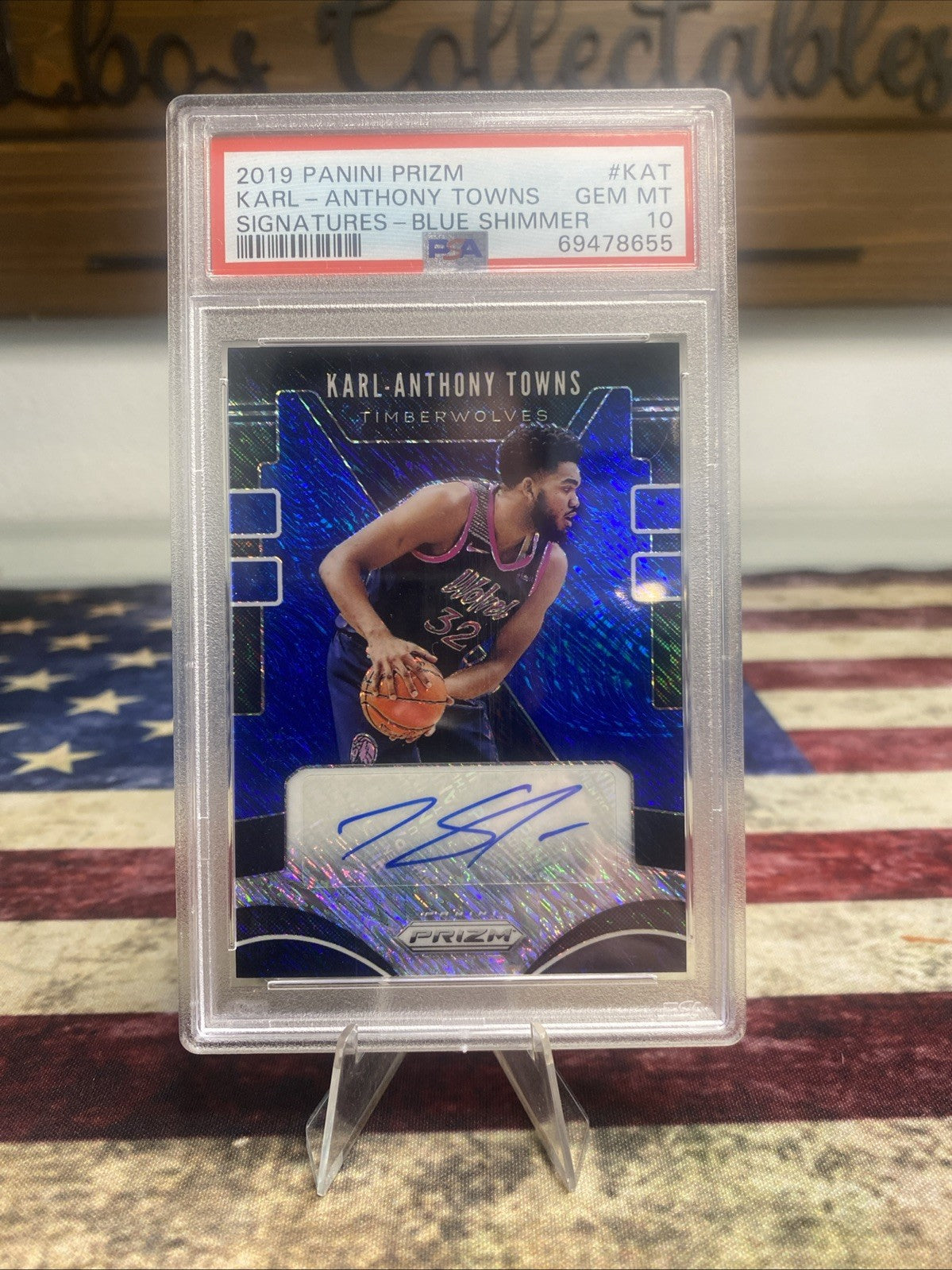 Karl Anthony Towns Auto 2019 Panini Prizm Signatures Premium Blue Shimmer Prizm