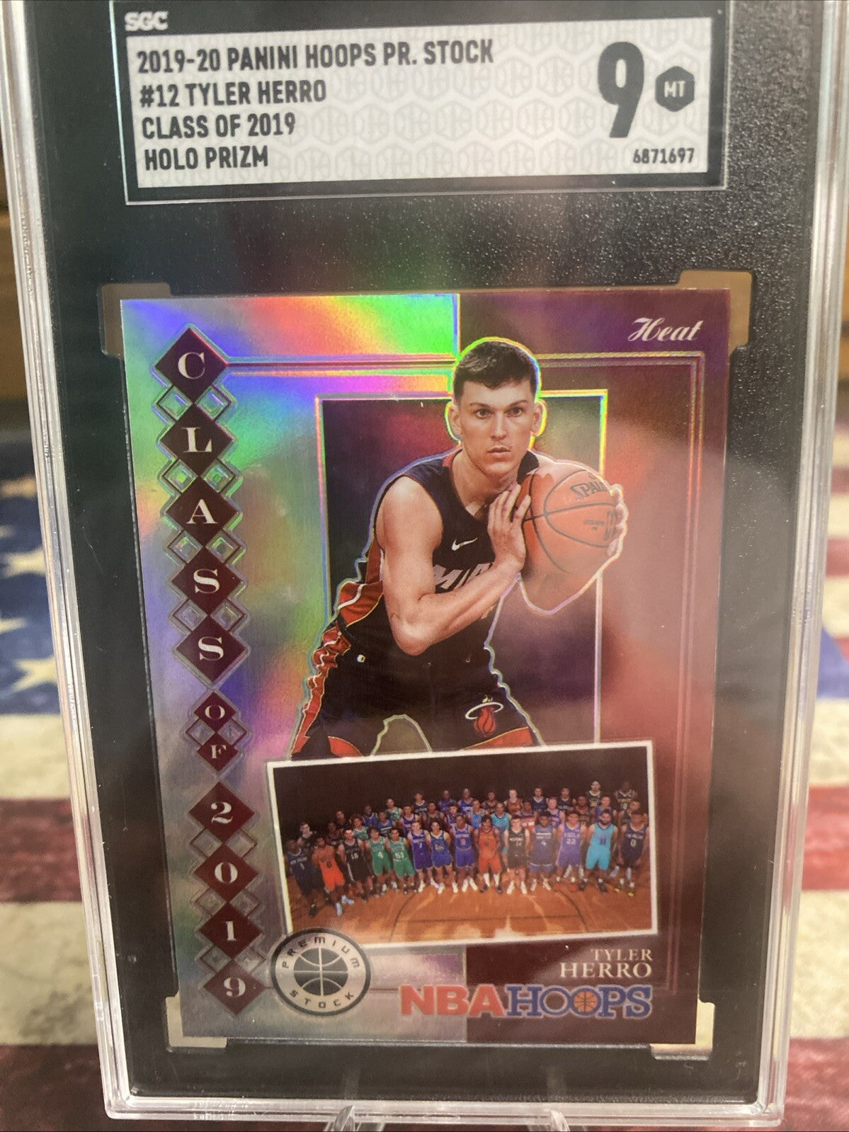 2019-20 Panini NBA Hoops Premium Stock - Class of 2019 Holo #12 Tyler Herro (RC)