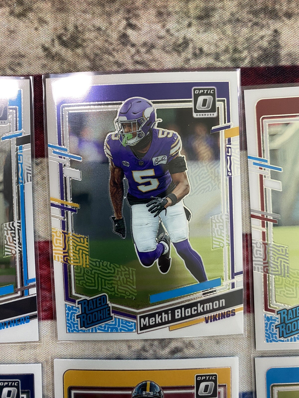16 X NFL Optic Rated Rookie Cards. Future stars, 