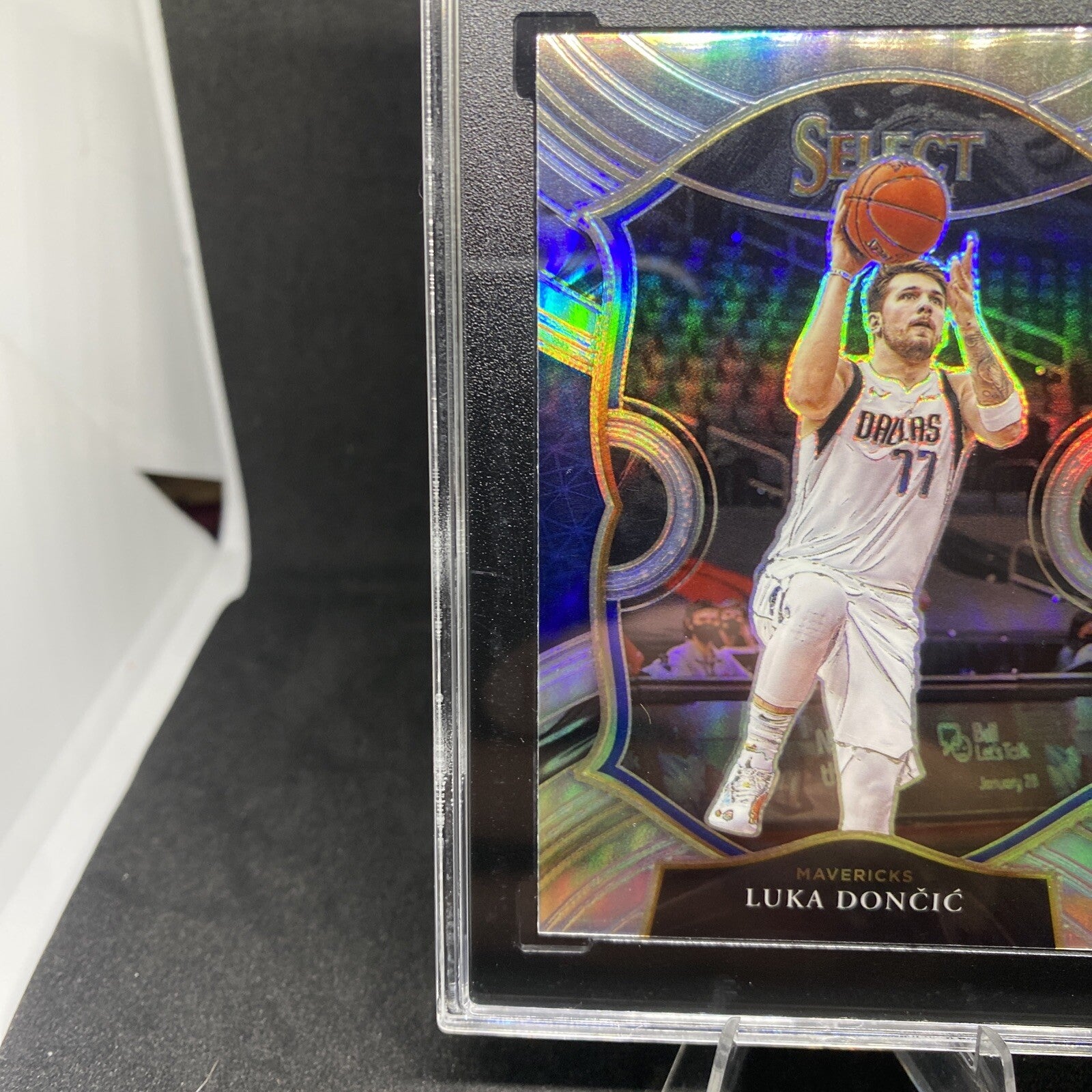 2020-21 Select Silver Prizm Concourse Luka Doncic SGC 10 GEM MT #15 Mavericks