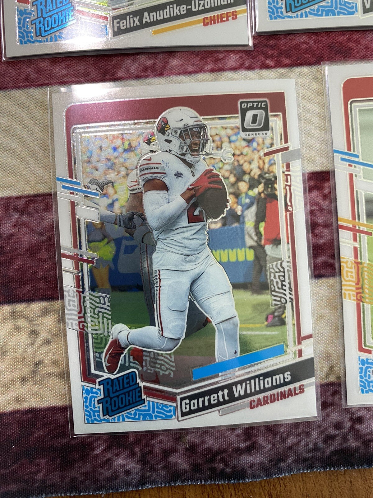 16 X NFL Optic Rated Rookie Cards. Future stars, 
