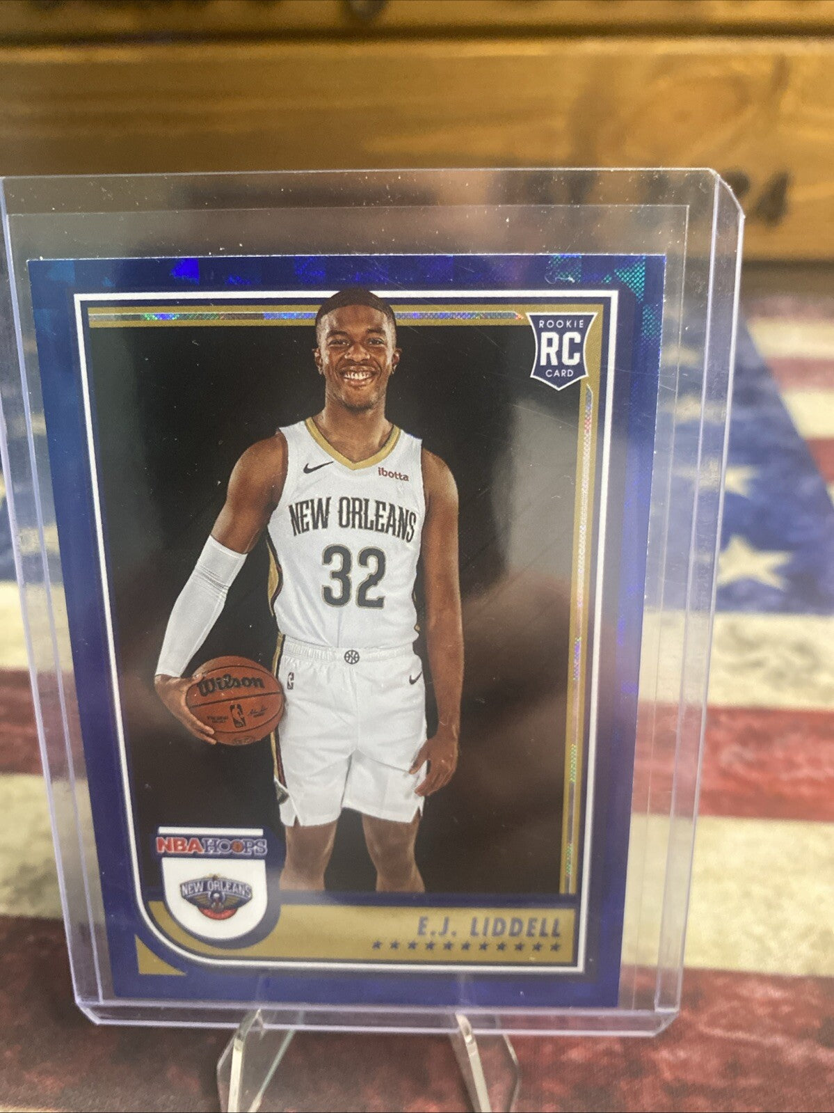 2022-23 NBA Hoops rookie #266 EJ Liddell Hyper Blue Parallel RC New Orleans
