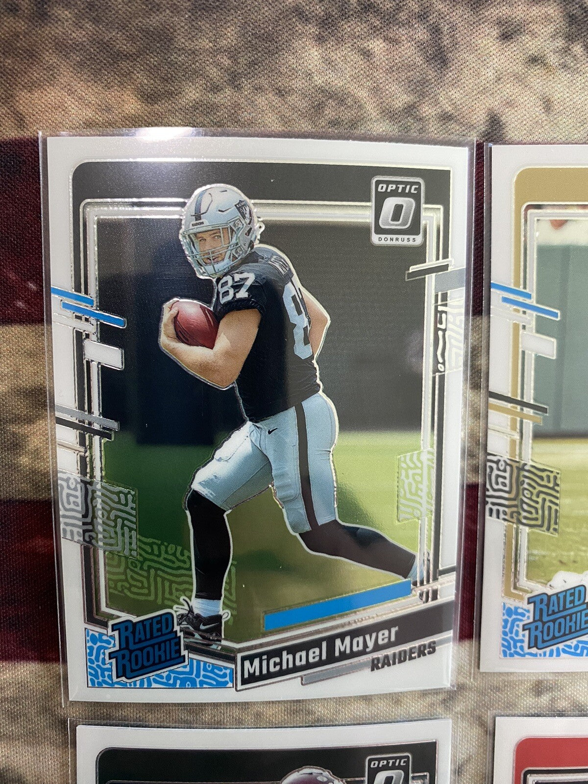16 X NFL Optic Rated Rookie Cards. Future stars, 