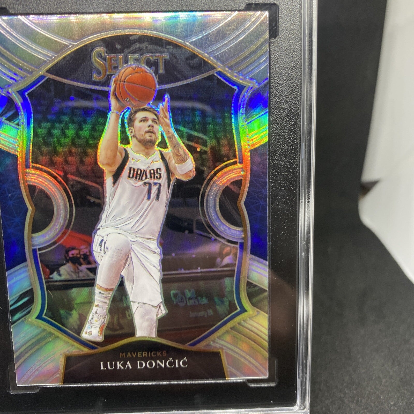 2020-21 Select Silver Prizm Concourse Luka Doncic SGC 10 GEM MT #15 Mavericks