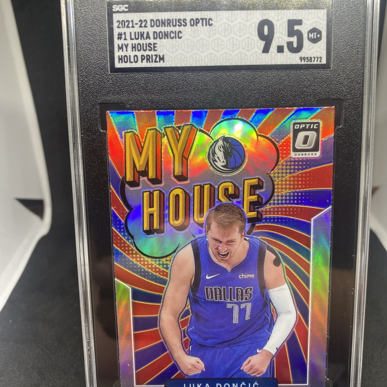 2021-22 Donruss Optic Holo Prizm My House #1 Luka Doncic Mavericks SGC 9.5 Mint