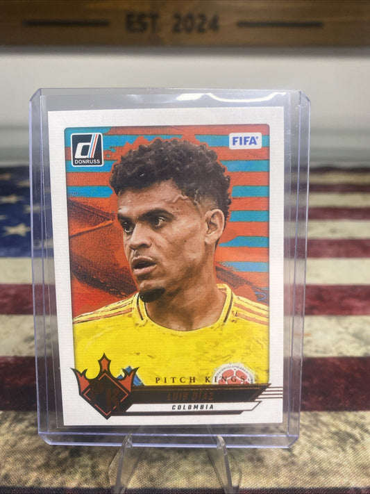 2025 Donruss FIFA Soccer  Luis Diaz Pitch Kings Colombia