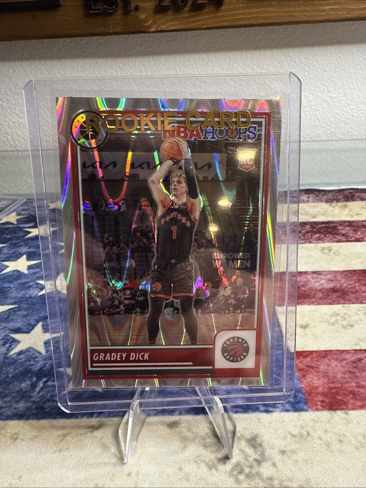 2023-24 Panini Nba Hoops Premium Stock - Gradey Dick #251 Seismic Prizm (RC)