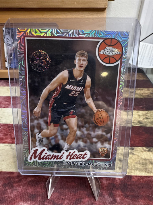 Kasparas Jakucionis 2025-26 Topps Basketball 1980-81 Chrome Mojo RC Heat #TC-KJ