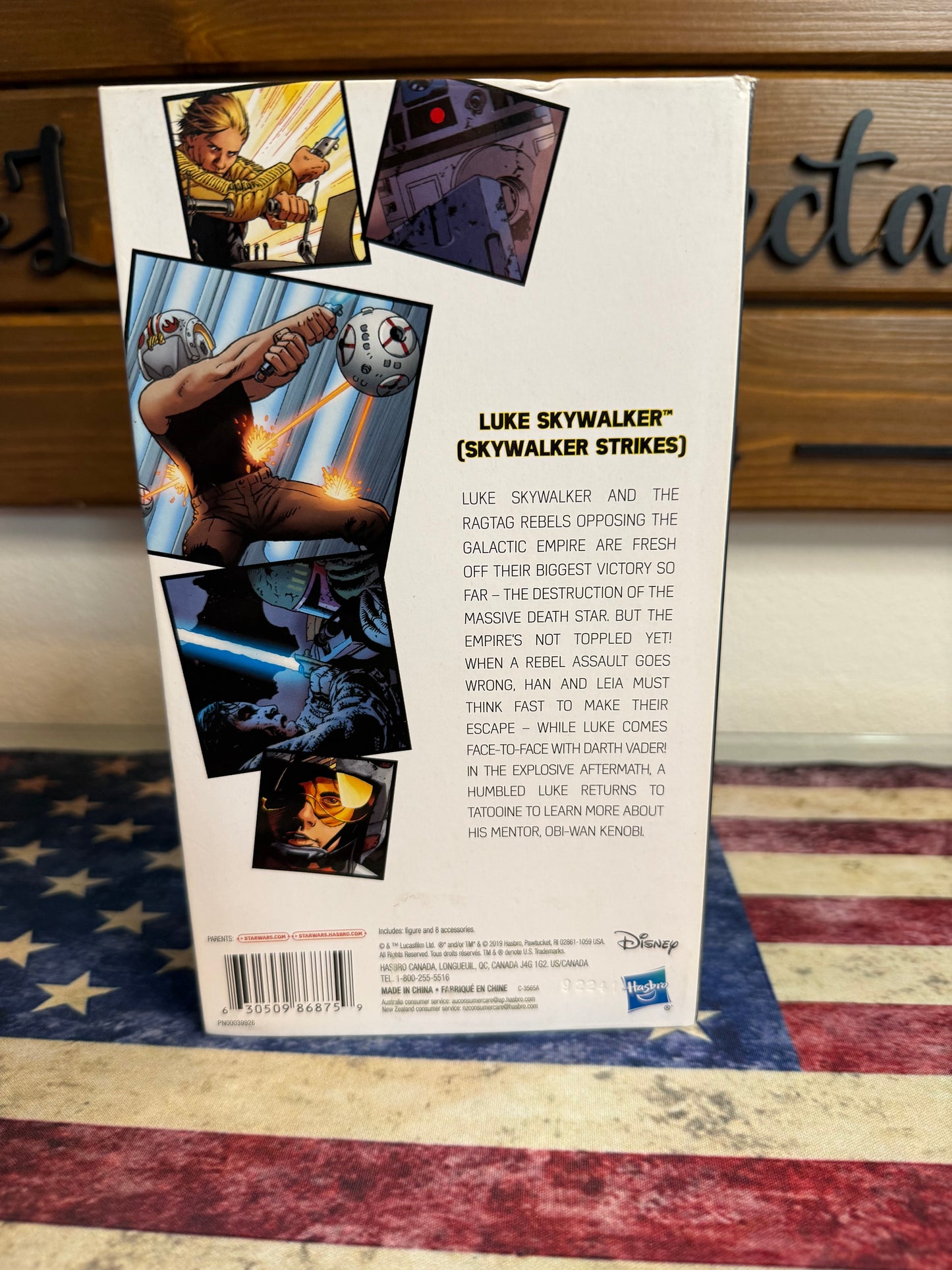 Star Wars The Black Series Luke Skywalker (Skywalker Strikes) 6-inch Action Figure