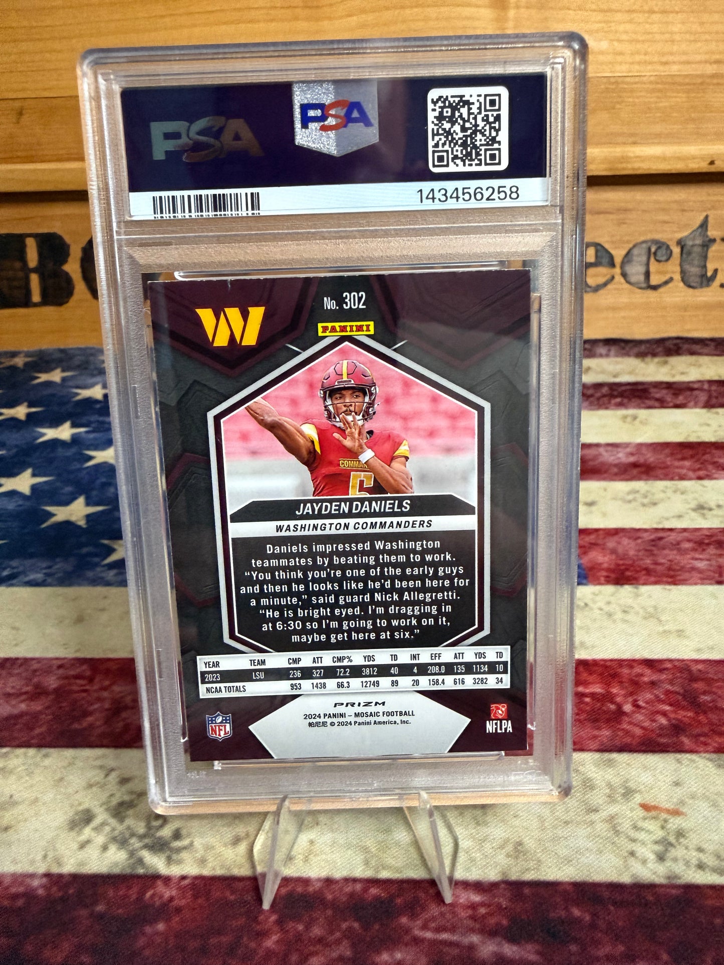 2024 Panini Mosaic Jayden Daniels REACTIVE BLUE Prizm RC PSA 8 NM-MT Commanders
