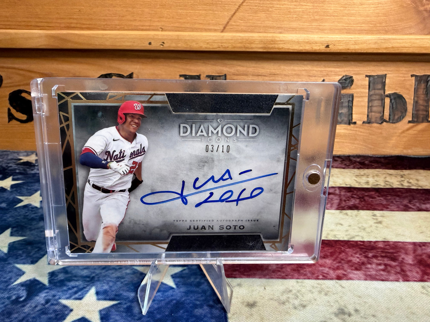 Juan Soto 2022 Topps Diamond Icons On-Card Autograph #03/10 | Washington Nationals