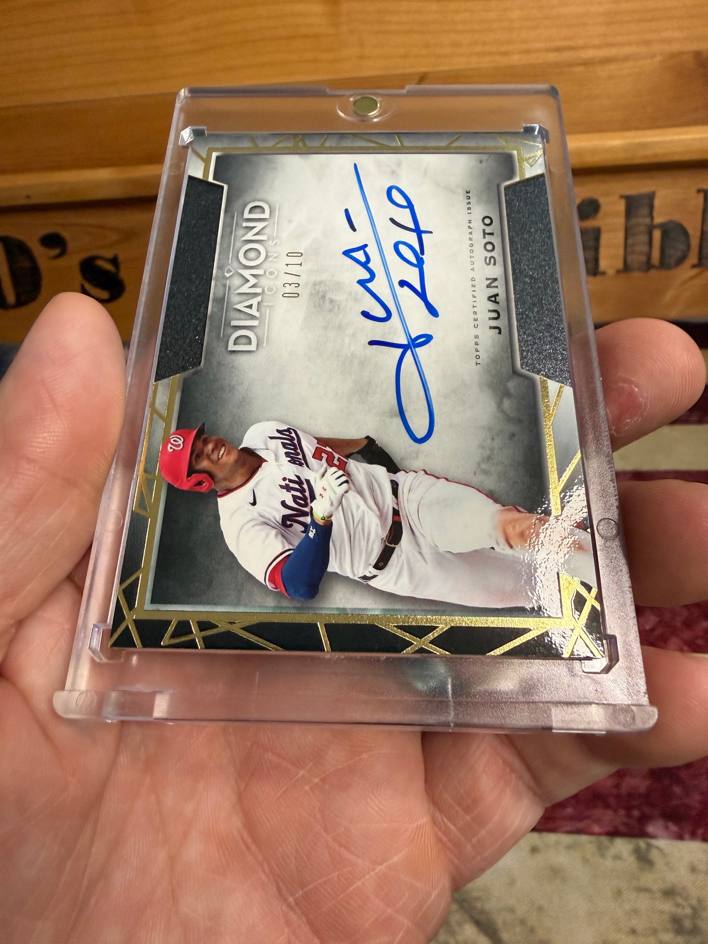 Juan Soto 2022 Topps Diamond Icons On-Card Autograph #03/10 | Washington Nationals
