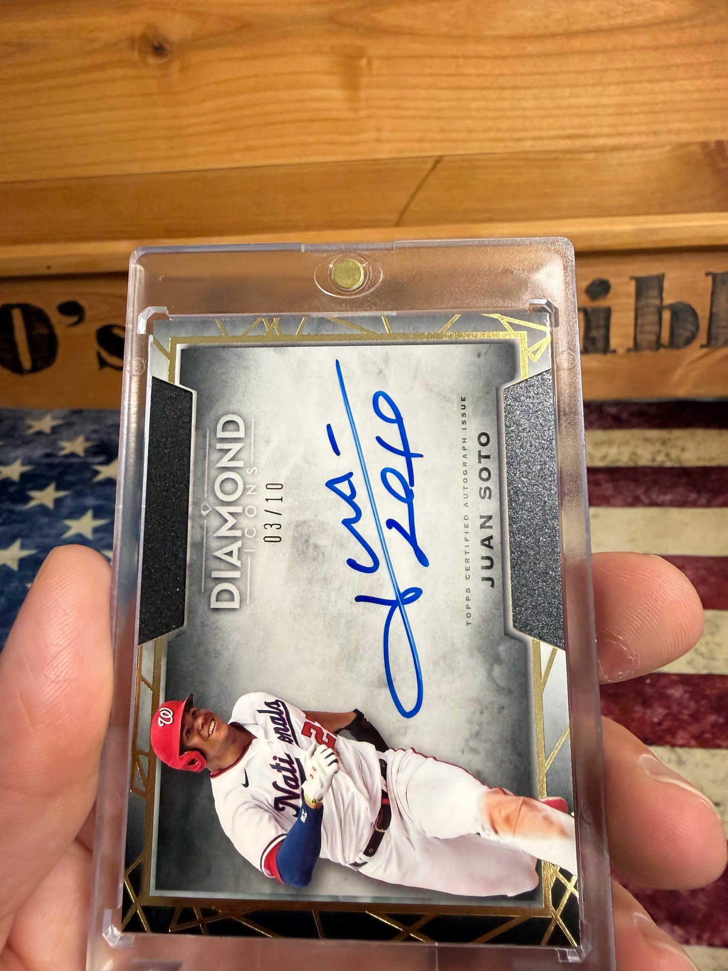 Juan Soto 2022 Topps Diamond Icons On-Card Autograph #03/10 | Washington Nationals